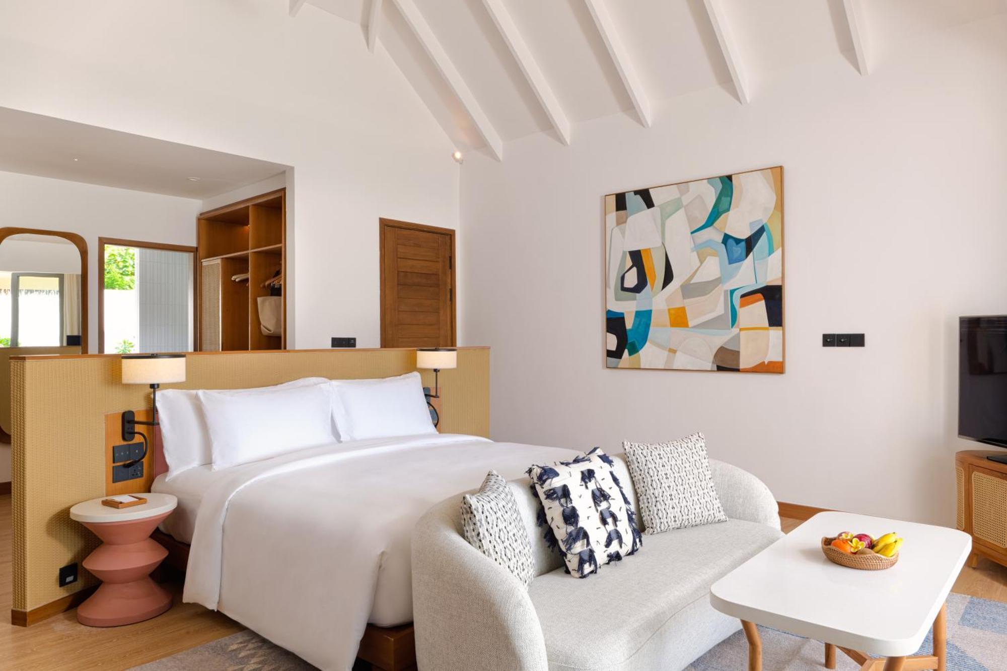 Beach Villa Pool & Kids Room
